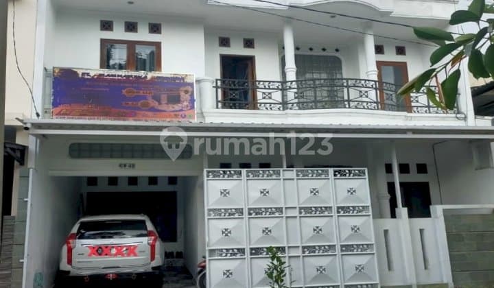 Rumah Mewah Bandung Keren Banget Dan Terawat Di Metro Margahayu Raya Kota Bandung