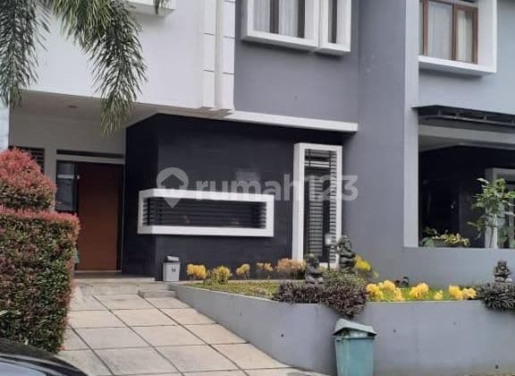 Rumah Mewah Di Gegerkalong Bandung