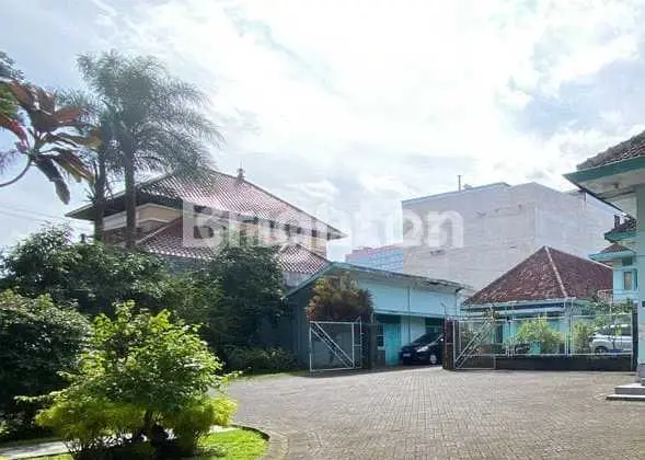 Rumah Ex Kantor Area Gunung Gunung Kota Malang