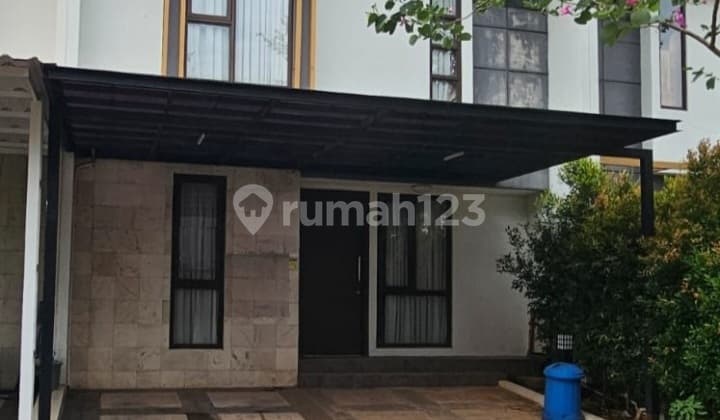 Kireina Nusaloka Cluster House Comfortable Location Near Toll Road