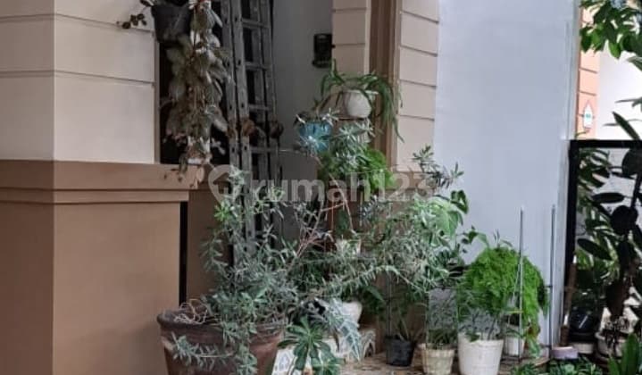 Nice House Ready to Live In Nusa Loka Bsd Location Near Toll Road