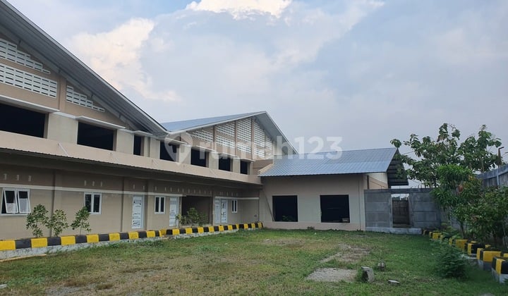 Pabrik Di Daerah Margaayu