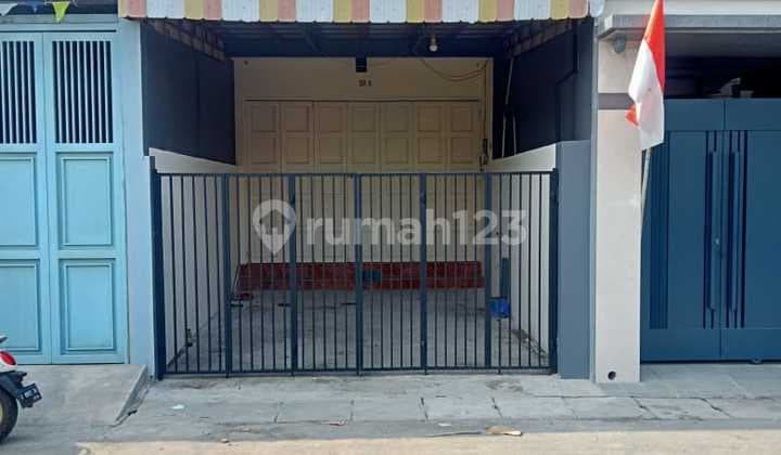 Ruko di Pusat Kota Siap Pakai