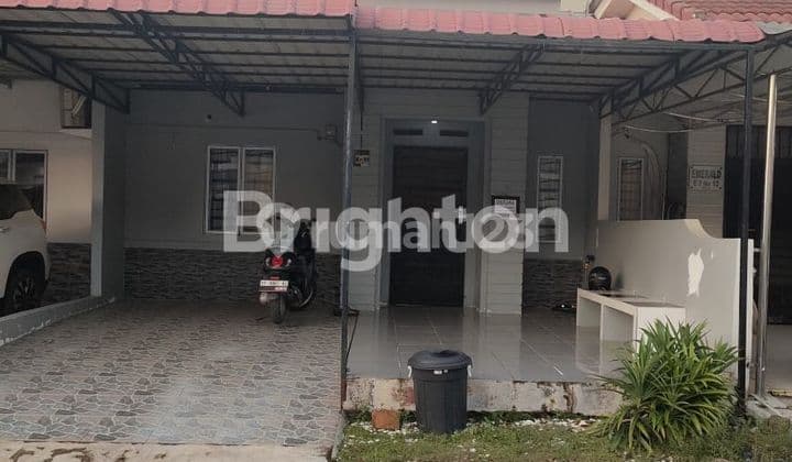 Minimalist House in Anggrek Sari Batam Center