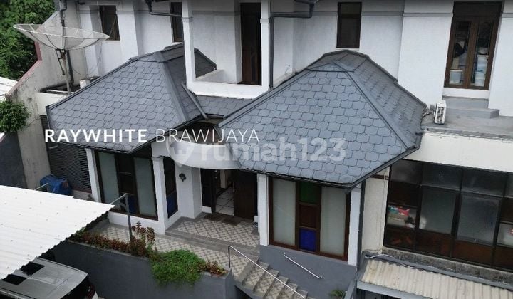 Rumah Lingkungan Tenang Area Ampera Cilandak