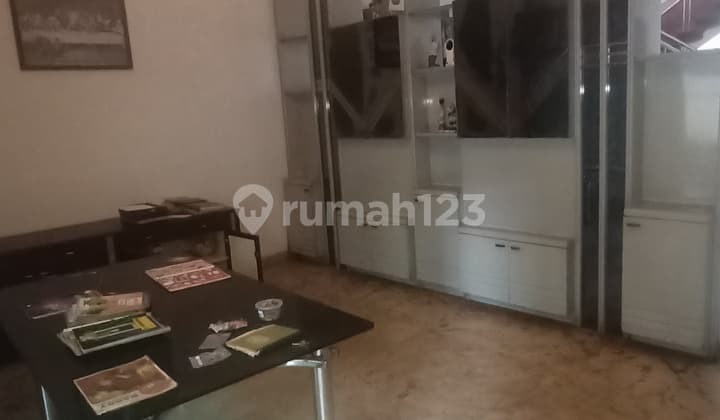 Rumah Tomang 400 M2 Kondisi Bagus