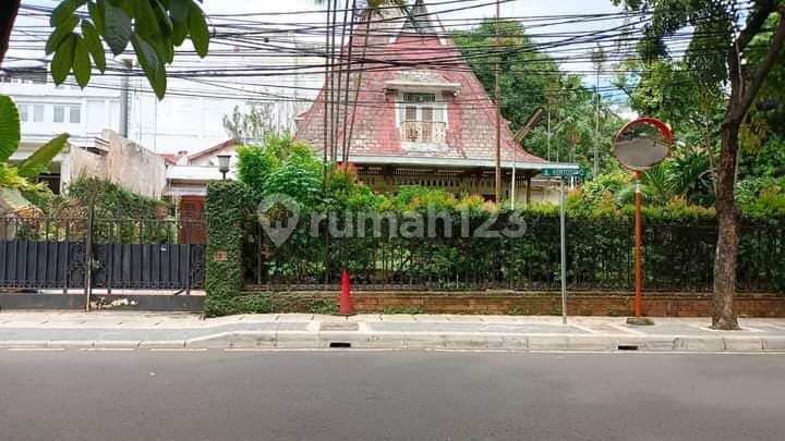 Jual Rumah Prime Area Menteng