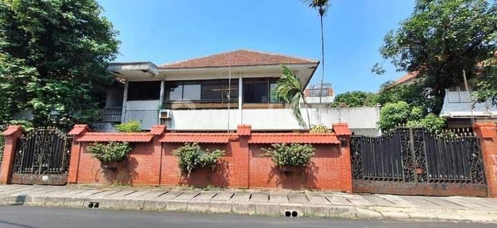 Sell House in Cikini