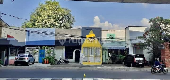 Jual Prime Area Tempat Usaha