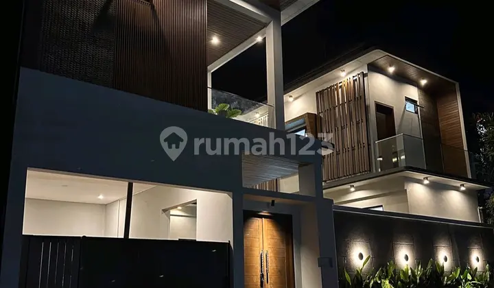 Rumah Cantik di Cempaka Asri Gatsu Barat