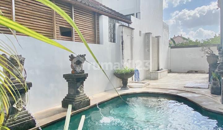 Villa For Rent In Pererenan