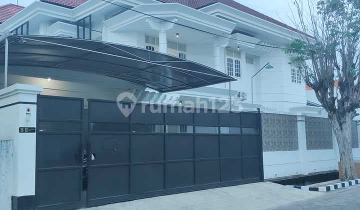 Kendangsari Surabaya Office House