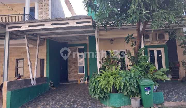 For Sale House in Ciracas Oasis Mention East Jakarta