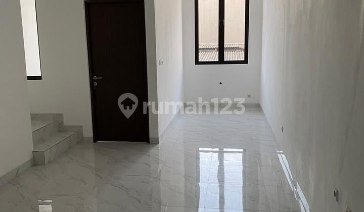3-Story Shop-House for Rent Villa Kapuk Mas 2 - Strategic Location North Jakarta