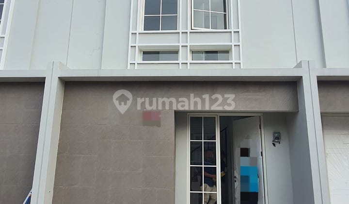 Disewakan Rumah di Millenium City