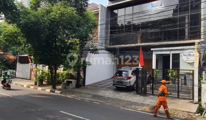 Mini Building.4 Lantai Di Benhil Dekat Sudirman Jakarta Pusat di Bendungan Hilir