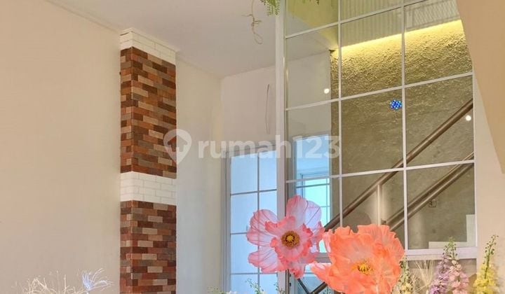For sale quick shop house in Bintaro, South Tangerang
