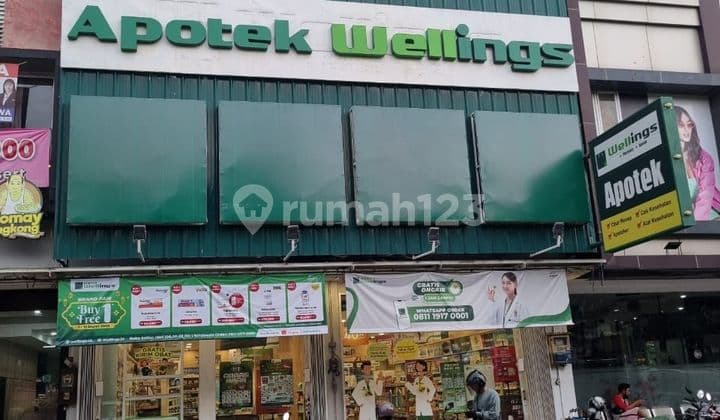 For sale fast row of Citra 6 connected shops cheap rare West Jakarta