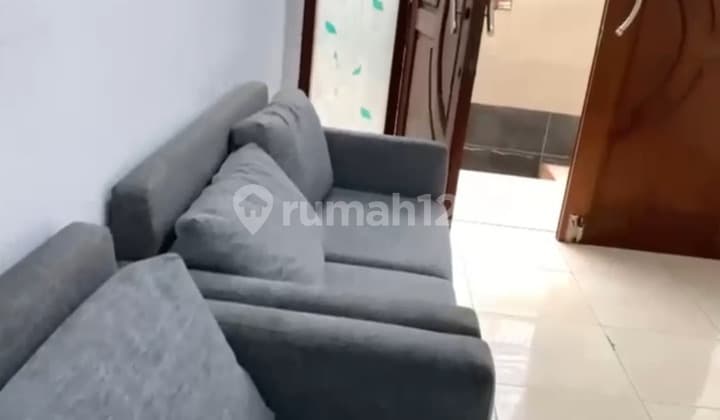 For Rent 3-Story House in Jelambar, West Jakarta