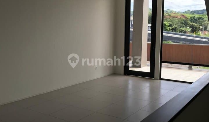 Sewa ruang usaha 2.5 Lantai , Sasakirana Kota baru Parahyangan KBP