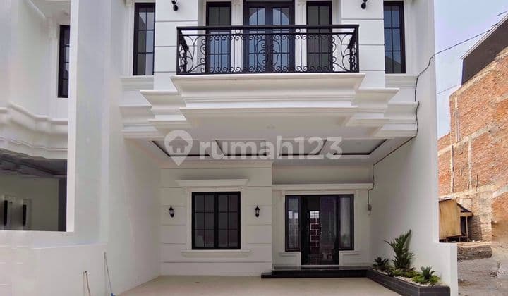 Rumah Baru Plus Rooftop Di Jagakarsa Raya Jakarta Selatan
