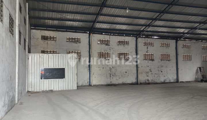 Gudang Kecil Siap Pakai dan Bebas Banjir di Mranggen