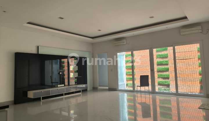 Rumah Mewah Bebas Banjir Siap Huni Di Daerah Eksklusif Di Kota Semarang