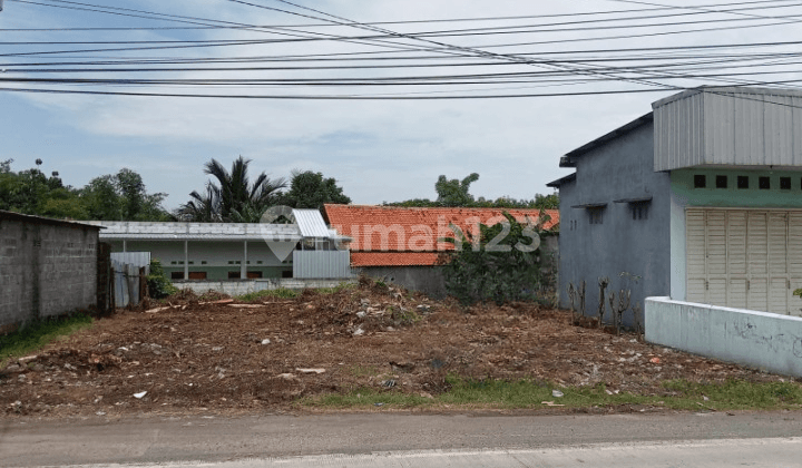 Ready-to-Build Land Located by the Side of Cepiring Kendal Main Road.
