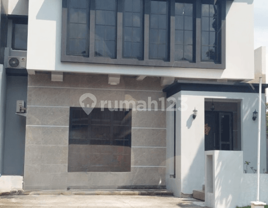 Rumah Minimalis Modern Di Kompleks Perumahan Elit Di Citra Grand Semarang Rumah Minimalis Modern Di Kompleks Perumahan Elit Di Citra Grand Semarang