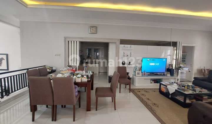 Rumah Bagus Dengan City View Siap Pakai Di Candi Golf Semarang