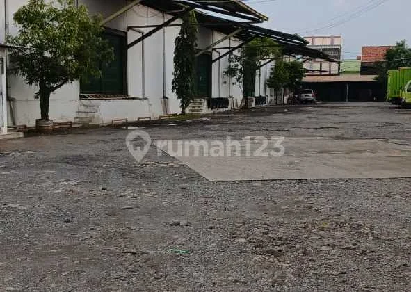 Gudang Loading Dock Berukuran Tanah Sangat Luas Siap Diakuisisi Di Kaligawe Semarang Gudang Loading Dock Berukuran Tanah Sangat Luas Siap Diakuisisi Di Kaligawe Semarang