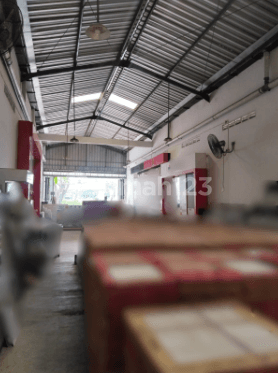 Toko Siap Pakai Lokasi Sangat Strategis di Pinggir Jalan Raya Majapahit Semarang