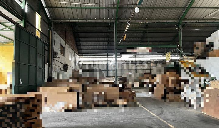 Gudang Super Luas Bebas Banjir Di KIW Semarang