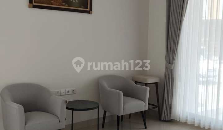 Disewakan Rumah Baru, Furnished, 2Kt, Siap Huni