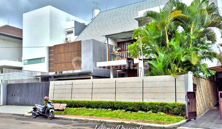 Rumah Mewah Lokasi Premium Taman Gandaria Kebayoran Jaksel