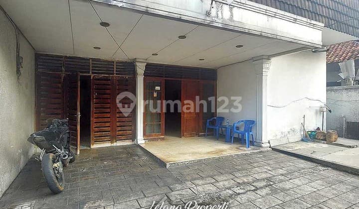 Rumah Tua Lokasi Strategis Ps Manggis Setiabudi Jaksel