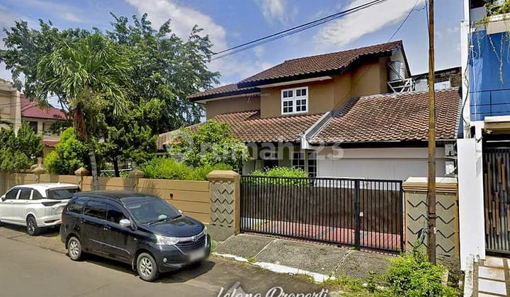Asri Hoek House Comfortable Location Alam Raya Kalideres West Jakarta