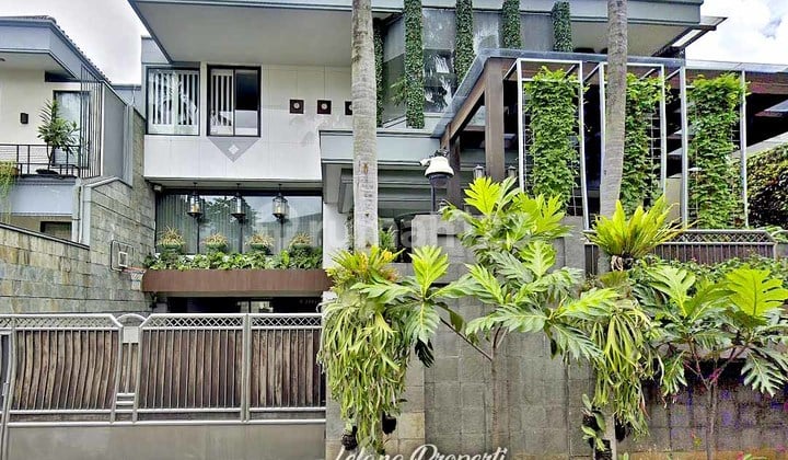 Rumah Mewah Asri Premium Simprug Garden Kebayoran Lama Jaksel