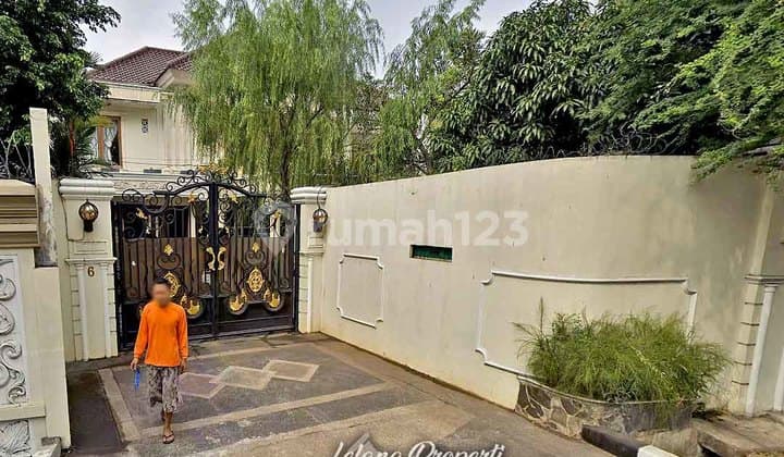 Rumah Mewah Modern Lokasi Strategis Pancoran Timur Jaksel