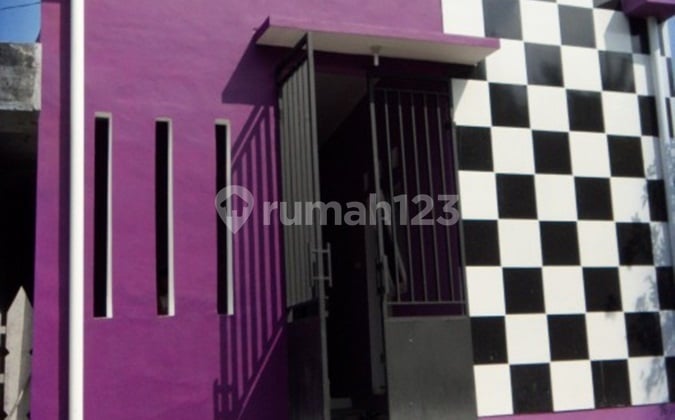 Kost akses jalan lebar lokasi dekat Pusat Perniagaan Solobaru