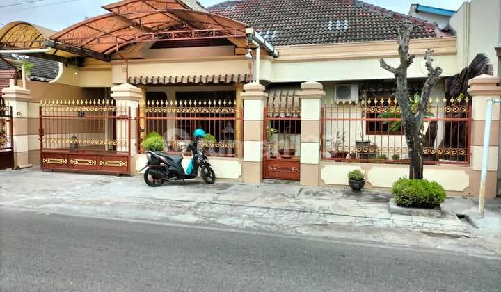 Hunian Nyaman Suasana Asri Sondakan Laweyan Solo