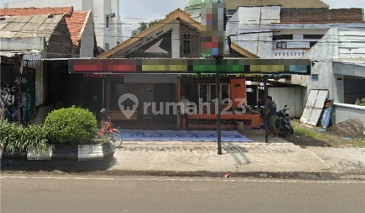 Rumah tepi jalan raya utama Sragen, lokasi ciamik untuk usaha