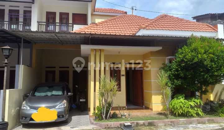 Hunian Cluster 1.5 Lantai Lokasi Belakang Superindo Colomadu