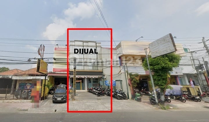 Ruko 3 Lantai Cocok untuk Kantor Berada di Pusat Kota Jogja
