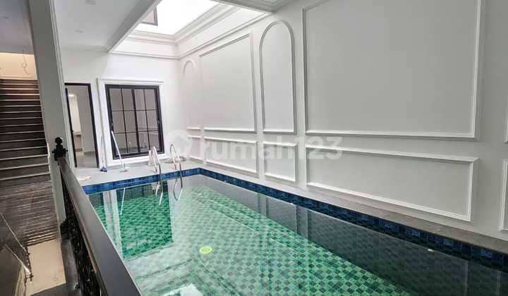 Rumah 2 Lantai Cantik SHM di Menteng Residence, Tangerang Selatan