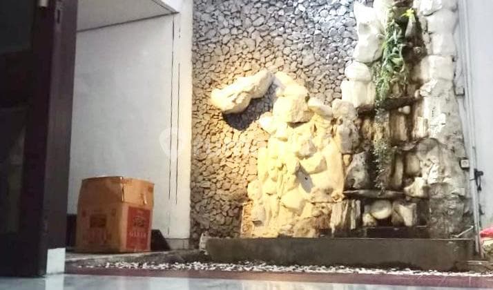 Rumah Bagus Semi Furnished SHM Bendungan Hilir, Jakarta Pusat