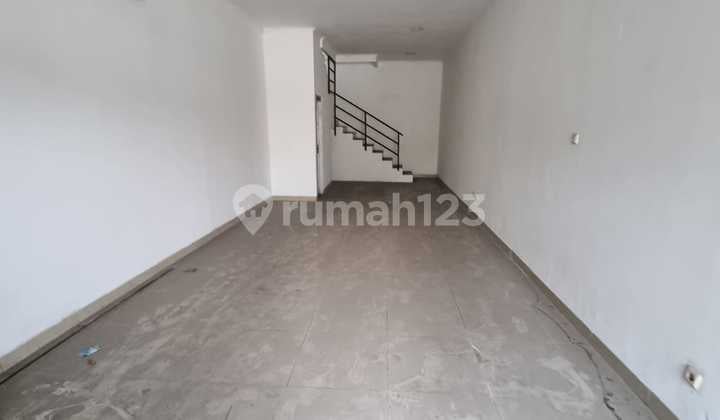Strategic Location Mainroad Shop House in Gunung Batu