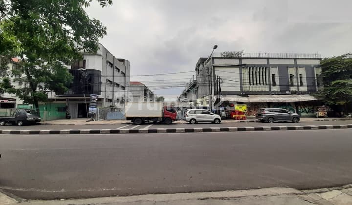 Shop House + Warehouse + Land Rare City Area in Sudirman