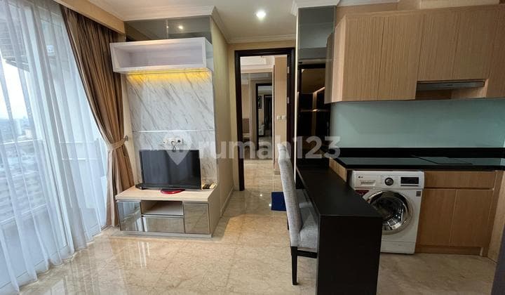 Disewakan Apartemen Menteng Park 2 Br 2 Bathroom Private Area Lift Luas 60M Furnish Bagus, Tinggal Masuk Bawa Koper