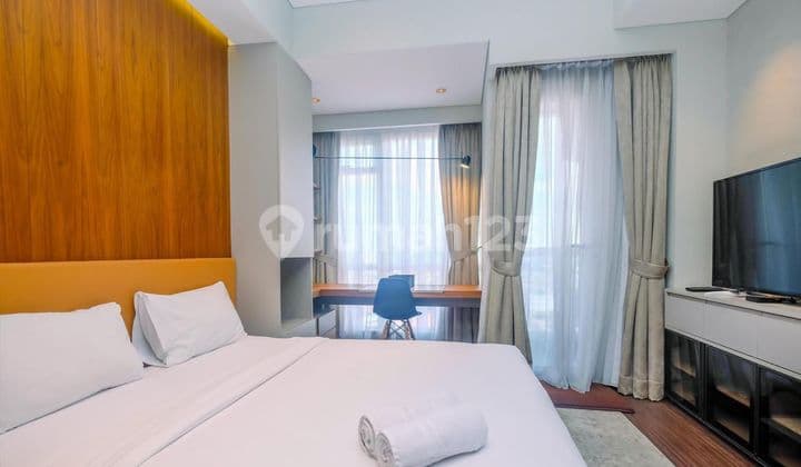 Apartemen Menteng Park Studio Design Mewah Rombak Total. Very Nice Interior Furniture.